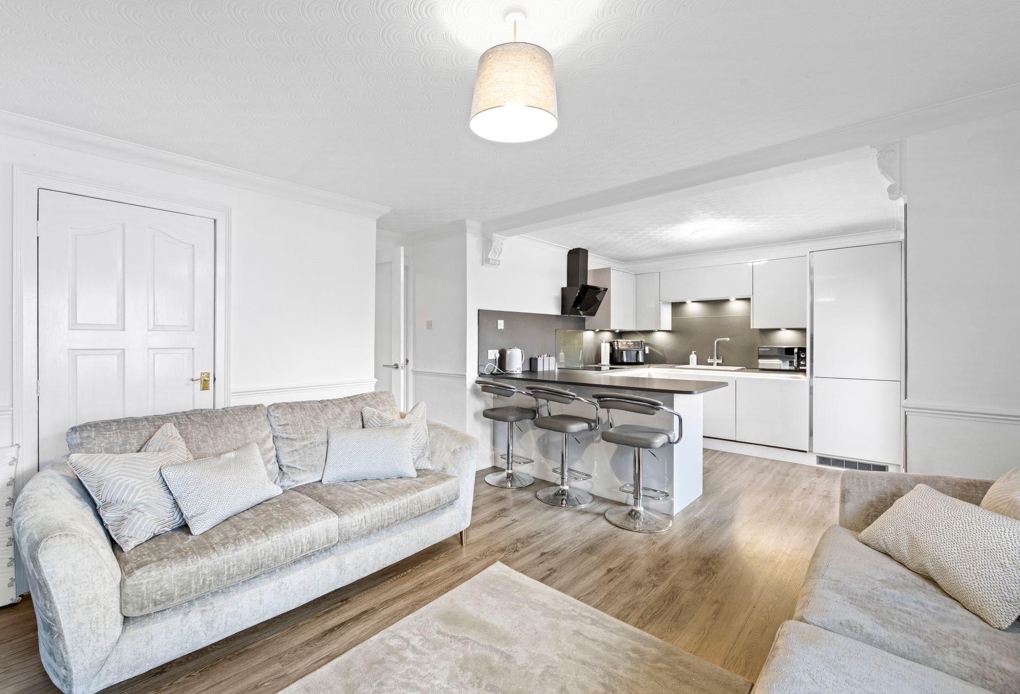 4 bed semi-detached for sale in EH52 Broxburn, EH52 — photo 1 of 1