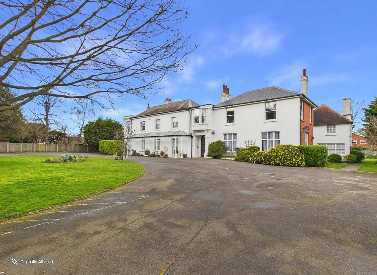 1 bed flat for sale in Broadstairs, CT10 — photo 1 of 1