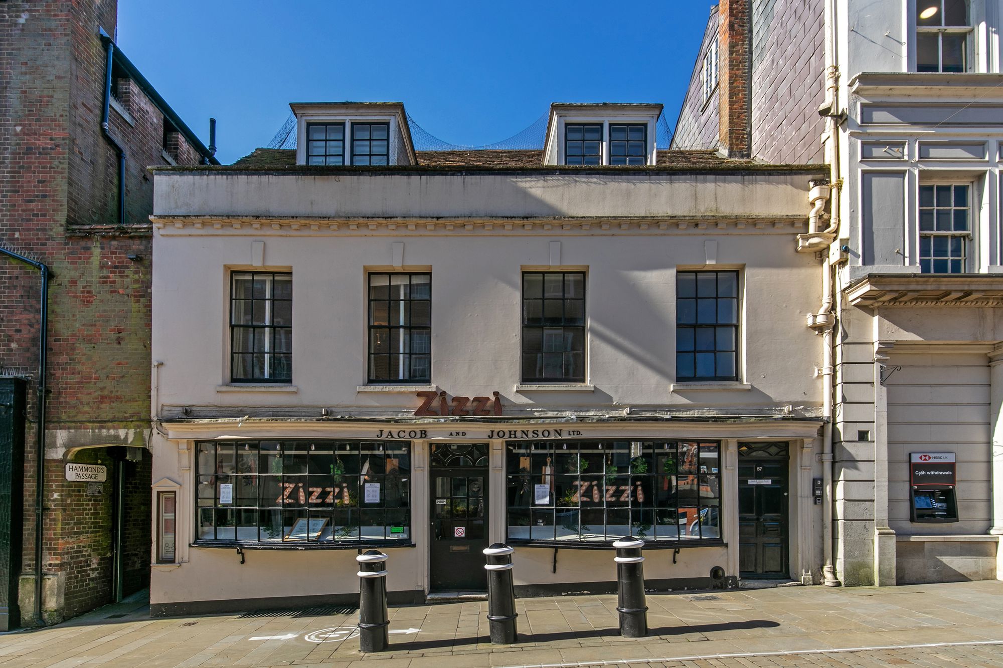 2 bed flat to rent in SO23 57 High Street
