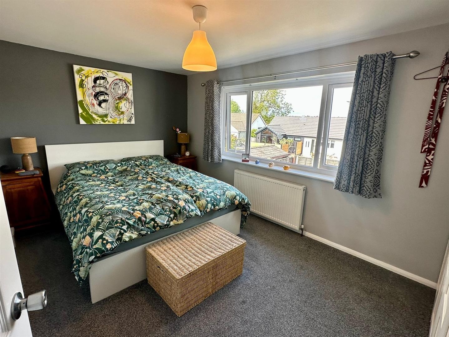 3 bed semi-detached for sale in Hereford, HR4