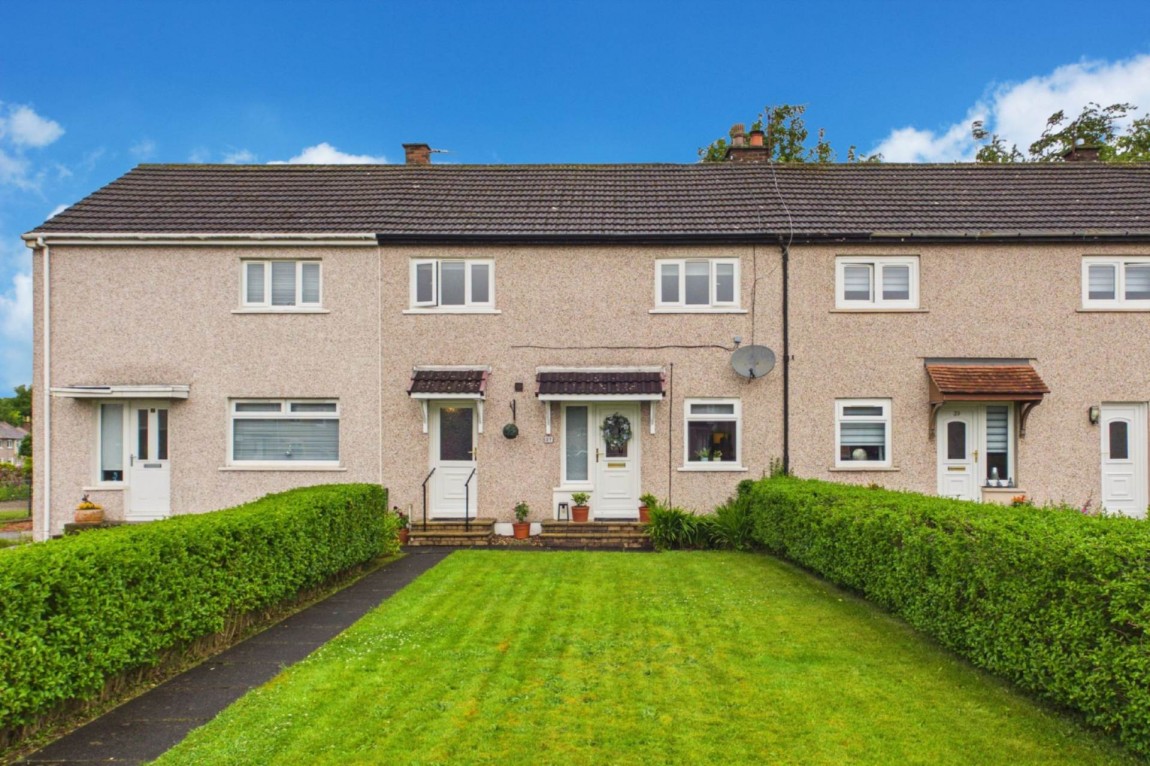 3 bed terraced house for sale in Lea