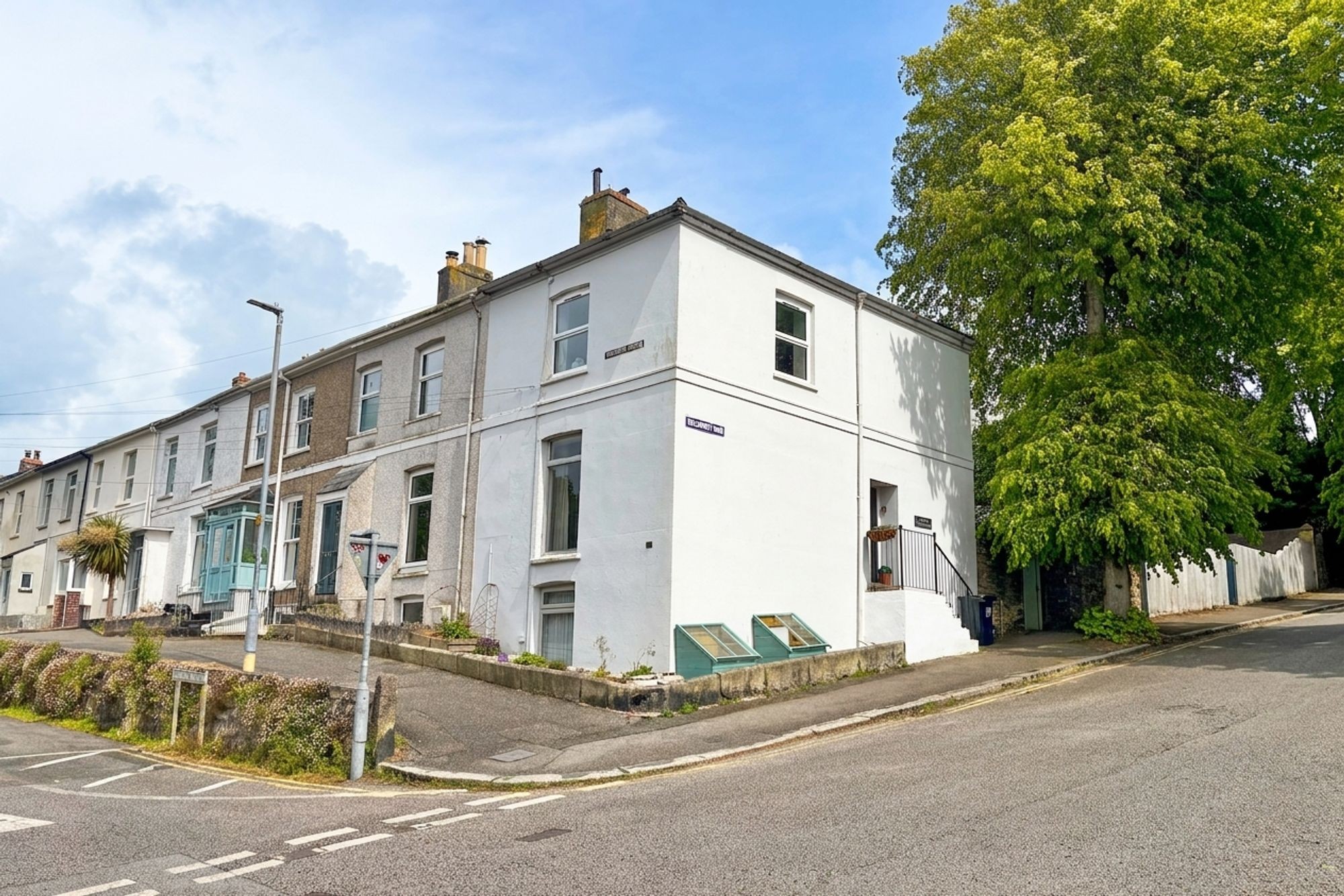 1 bed terraced house for sale in Falmouth
