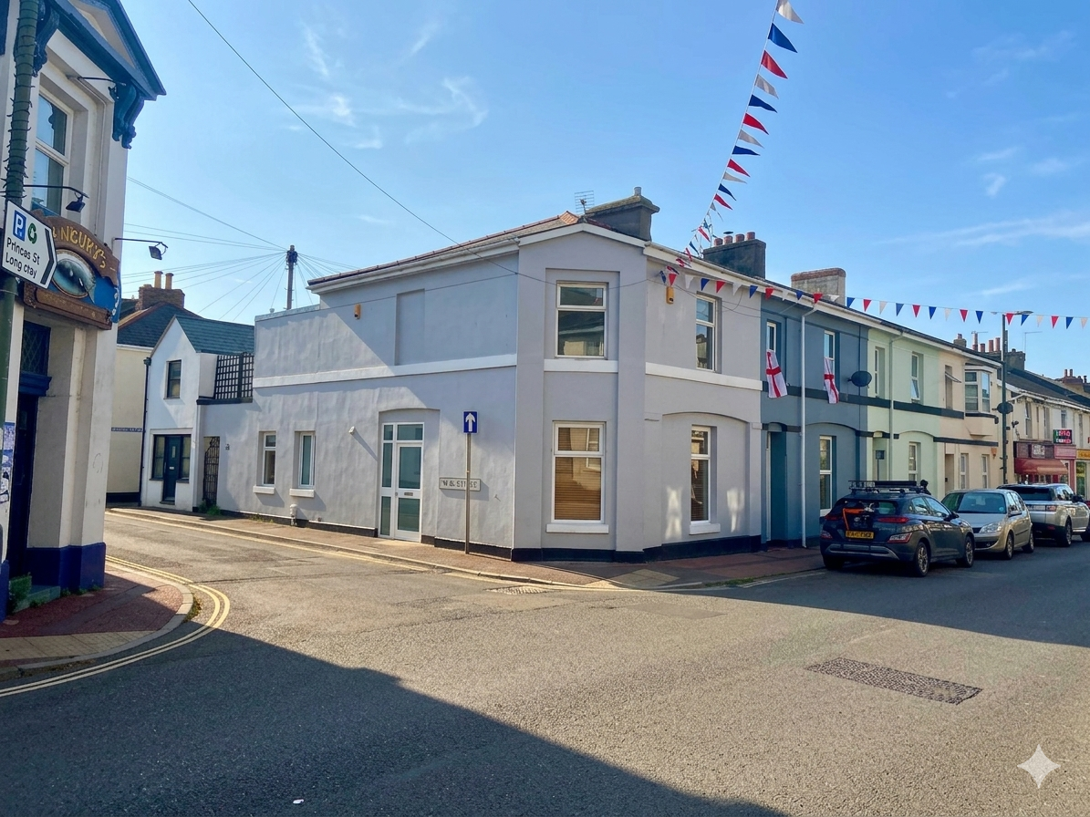 2 bed flat to rent in Torquay