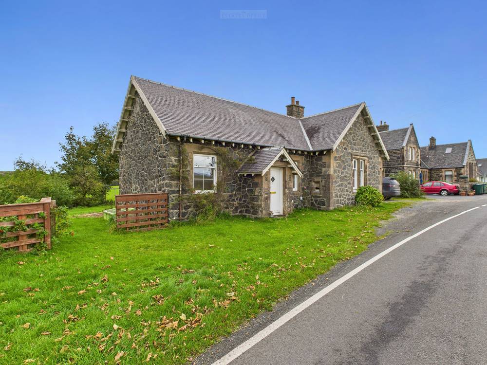 3 bed property for sale in PA44